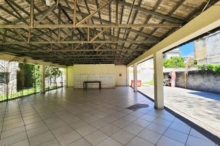 Apartamento à venda com 43m², 2 quartos e 1 vaga Apartamento à venda com 43m², 2 quartos e 1 vagaÁrea Comum