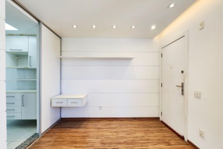 Apartamento à venda com 43m², 2 quartos e 1 vaga Apartamento à venda com 43m², 2 quartos e 1 vagaSala