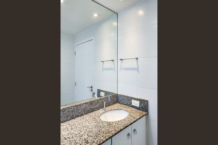 Apartamento à venda com 43m², 2 quartos e 1 vaga Apartamento à venda com 43m², 2 quartos e 1 vagaBanheiro