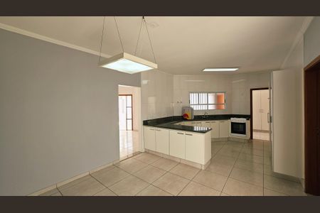 Casa à venda com 2 quartos, 290m² em Jardim Dupre, Jundiaí