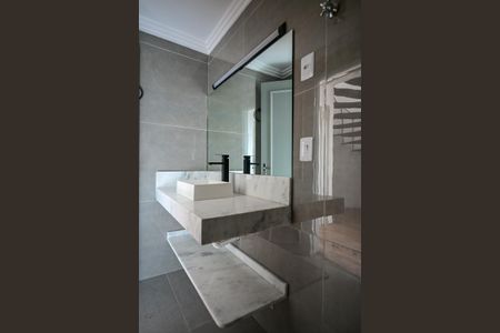 Apartamento para alugar com 58m², 1 quarto e 2 vagasBanheiro