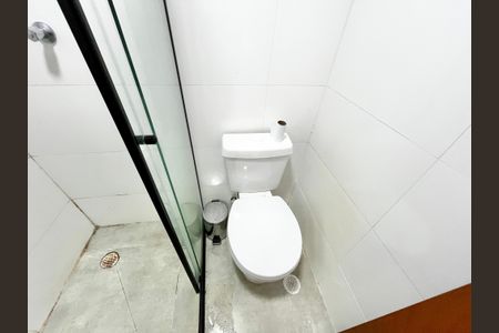 Studio para alugar com 29m², 1 quarto e sem vaga Studio para alugar com 29m², 1 quarto e sem vagaBanheiro