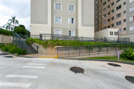 Apartamento para alugar com 44m², 2 quartos e 1 vagaÁrea comum - Entrada 