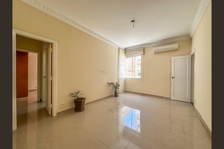 Apartamento à venda com 120m², 3 quartos e 1 vaga