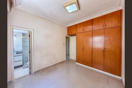 Apartamento à venda com 120m², 3 quartos e 1 vaga