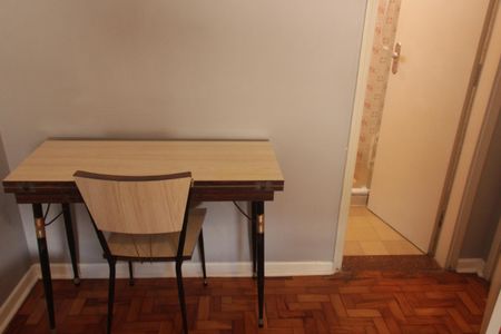 Apartamento para alugar com 90m², 2 quartos e 1 vagaSuíte