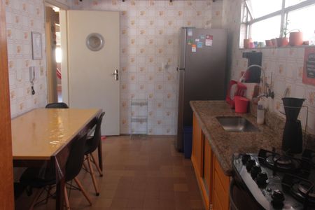 Apartamento para alugar com 90m², 2 quartos e 1 vagaCozinha 