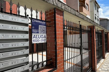 Apartamento para alugar com 90m², 2 quartos e 1 vagaPlaca instalada