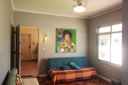 Sala de apartamento para alugar com 2 quartos, 90m² em Embaré, Santos