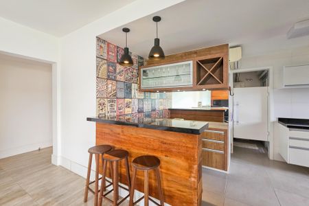 Apartamento para alugar com 158m², 3 quartos e 3 vagasSala