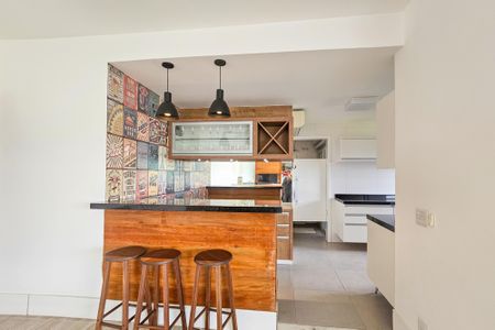 Apartamento para alugar com 158m², 3 quartos e 3 vagasSala