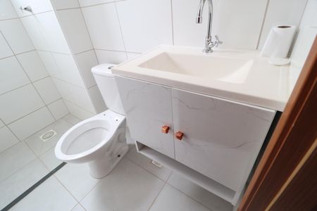 Apartamento para alugar com 44m², 2 quartos e 1 vagaBanheiro Social