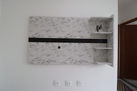 Sala de apartamento para alugar com 2 quartos, 44m² em Jardim Patricia, Uberlândia