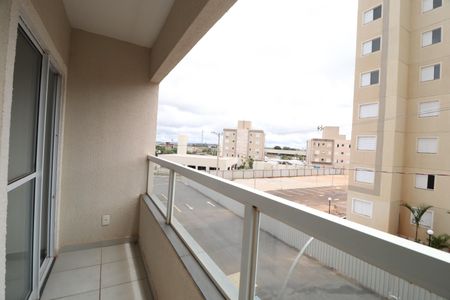 Apartamento para alugar com 44m², 2 quartos e 1 vagaSacada