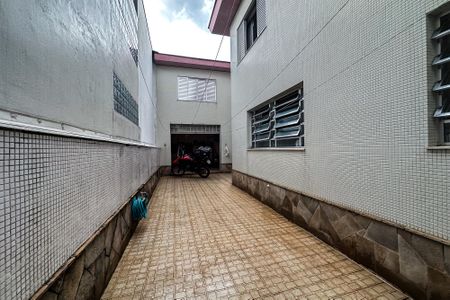 Casa à venda com 200m², 5 quartos e 5 vagasQuintal
