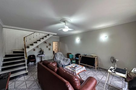 Sala de casa à venda com 5 quartos, 200m² em Água Rasa, São Paulo