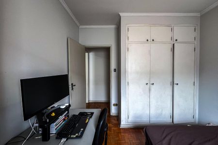 Casa à venda com 200m², 5 quartos e 5 vagasQuarto 2