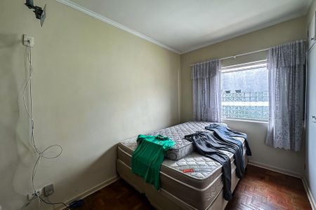 Casa à venda com 200m², 5 quartos e 5 vagasSuíte