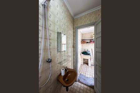 Casa à venda com 200m², 5 quartos e 5 vagasBanheiro da Edícula