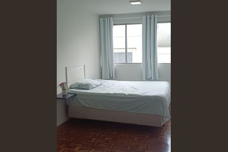 Quarto de kitnet/studio para alugar com 1 quarto, 30m² em Centro, Curitiba