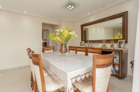 Apartamento para alugar com 107m², 2 quartos e 2 vagasSala de Jantar