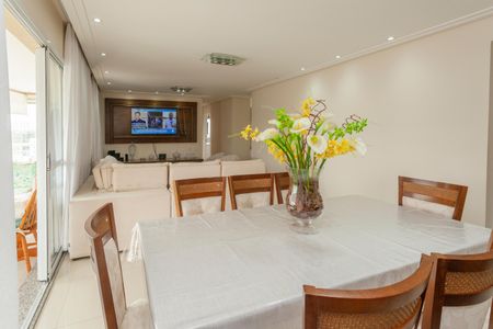 Apartamento para alugar com 107m², 2 quartos e 2 vagasSala de Jantar