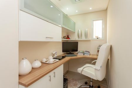 Apartamento para alugar com 107m², 2 quartos e 2 vagasEscritório