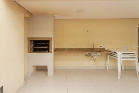 Apartamento para alugar com 107m², 2 quartos e 2 vagasÁrea comum - Churrasqueira