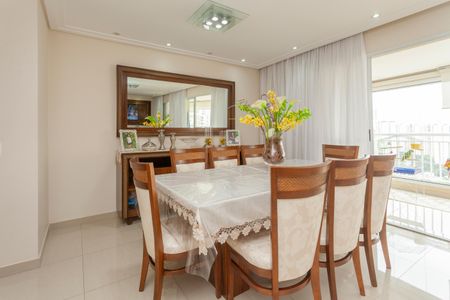 Apartamento para alugar com 107m², 2 quartos e 2 vagasSala de Jantar