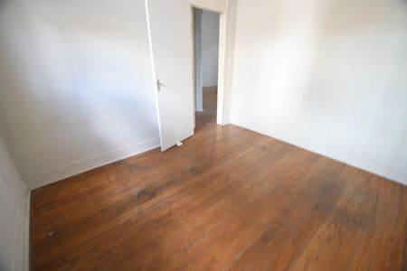 Casa para alugar com 119m², 3 quartos e sem vagaQuarto 2