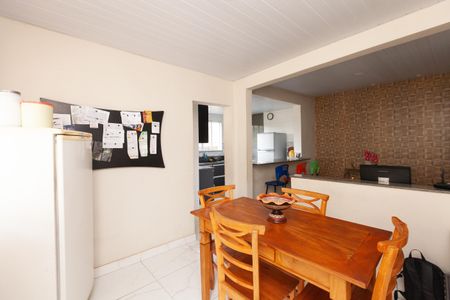 Casa para alugar com 453m², 2 quartos e 6 vagas