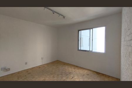 Apartamento à venda com 55m², 2 quartos e 1 vaga Apartamento à venda com 55m², 2 quartos e 1 vagaSala