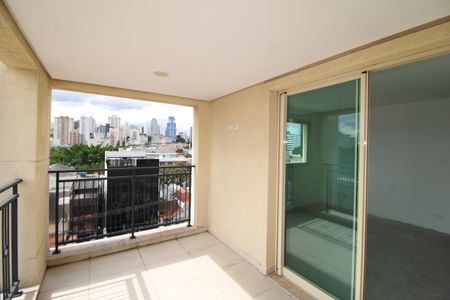 Apartamento à venda com 76m², 2 quartos e 2 vagasSala / Cozinha - Varanda