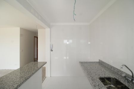 Apartamento à venda com 76m², 2 quartos e 2 vagasSala / Cozinha