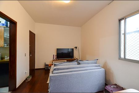 Sala Ambientes de apartamento à venda com 2 quartos, 55m² em Floresta, Belo Horizonte