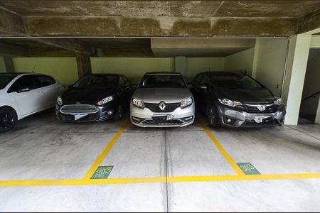 Apartamento à venda com 55m², 2 quartos e 1 vaga Apartamento à venda com 55m², 2 quartos e 1 vagaGaragem