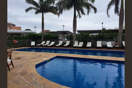 Apartamento à venda com 84m², 3 quartos e 1 vagaÁrea Comum - Piscina