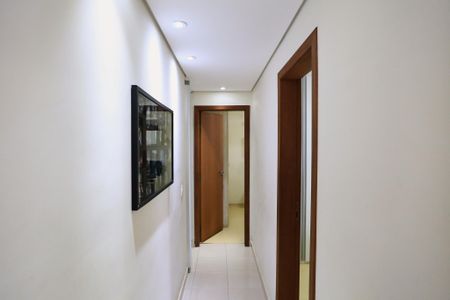 Apartamento à venda com 125m², 4 quartos e 2 vagasCorredor