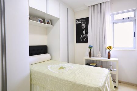 Apartamento à venda com 125m², 4 quartos e 2 vagasQuarto 1