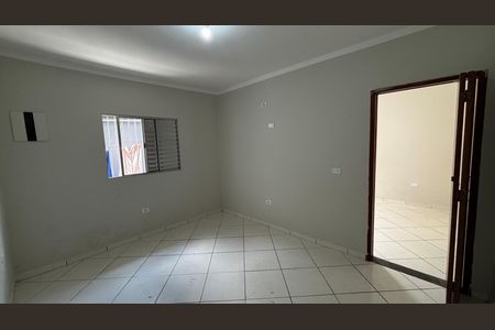 Casa para alugar com 80m², 2 quartos e sem vaga Casa para alugar com 80m², 2 quartos e sem vagaQuarto 1