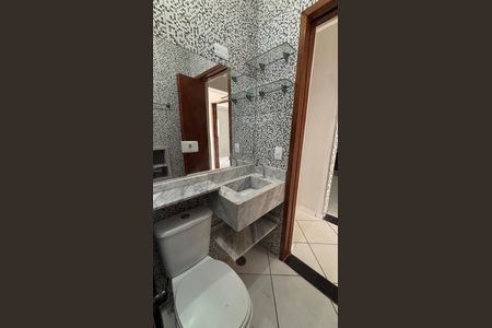 Casa para alugar com 80m², 2 quartos e sem vaga Casa para alugar com 80m², 2 quartos e sem vagaBanheiro