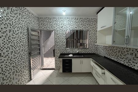 Casa para alugar com 80m², 2 quartos e sem vaga Casa para alugar com 80m², 2 quartos e sem vagaCozinha
