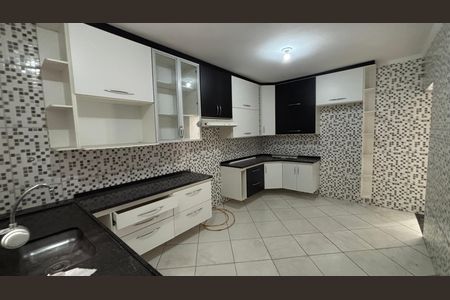 Casa para alugar com 80m², 2 quartos e sem vaga Casa para alugar com 80m², 2 quartos e sem vagaCozinha