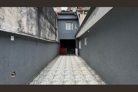 Casa para alugar com 80m², 2 quartos e sem vaga Casa para alugar com 80m², 2 quartos e sem vagaQuintal - Area de Serviço