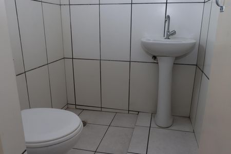 Banheiro de casa para alugar com 1 quarto, 38m² em Jardim Tiete, São Paulo