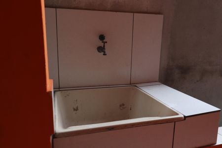 Casa para alugar com 38m², 1 quarto e sem vagaLavanderia