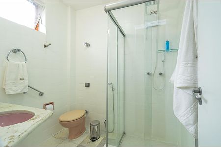 Apartamento à venda com 170m², 4 quartos e 1 vagaBanheiro Suíte