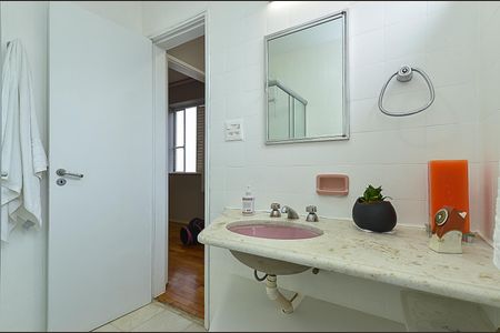 Apartamento à venda com 170m², 4 quartos e 1 vagaBanheiro Suíte