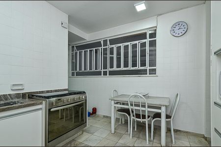 Apartamento à venda com 170m², 4 quartos e 1 vagaCozinha