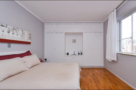 Apartamento à venda com 170m², 4 quartos e 1 vagaQuarto 1
